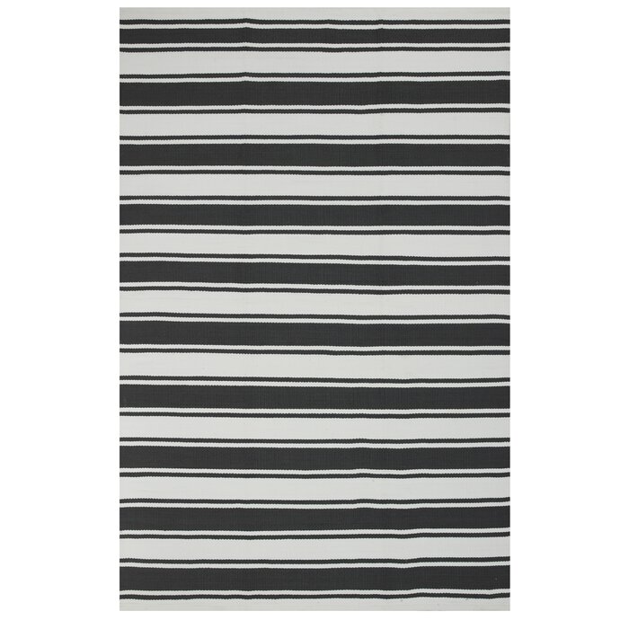 Fab Habitat Zen Black Indoor/Outdoor Area Rug 